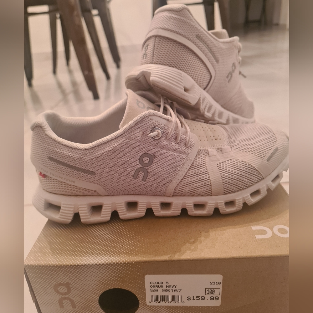 On Run sneakers